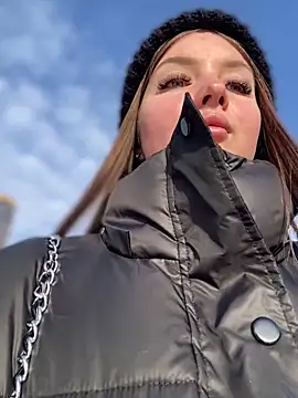 Snapshot of KrisMagnoly chatting on February 2025 11:31:02 AM KrisMagnoly online show from February 2025 11:31:02 AM