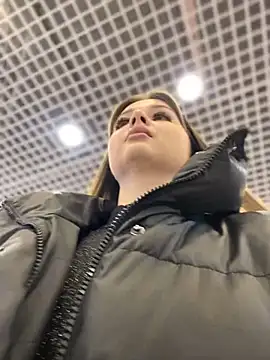 Snapshot of KrisMagnoly chatting on February 2025 01:49:02 PM KrisMagnoly online show from February 2025 01:49:02 PM