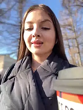 Snapshot of KrisMagnoly chatting on March 2025 09:02:01 AM KrisMagnoly online show from March 2025 09:02:01 AM