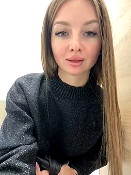 Snapshot of KrisMagnoly chatting on September 2025 05:05:02 PM KrisMagnoly online show from September 2025 05:05:02 PM