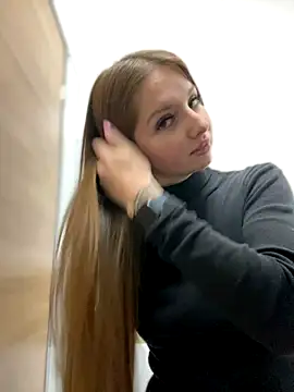 Snapshot of KrisMagnoly chatting on October 2025 06:09:01 PM KrisMagnoly online show from October 2025 06:09:01 PM