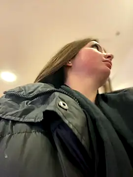 Snapshot of KrisMagnoly chatting on November 2025 05:24:02 PM KrisMagnoly online show from November 2025 05:24:02 PM