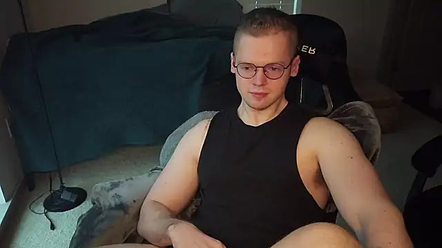 doloresman online show from April 2026 12:08:02 AM