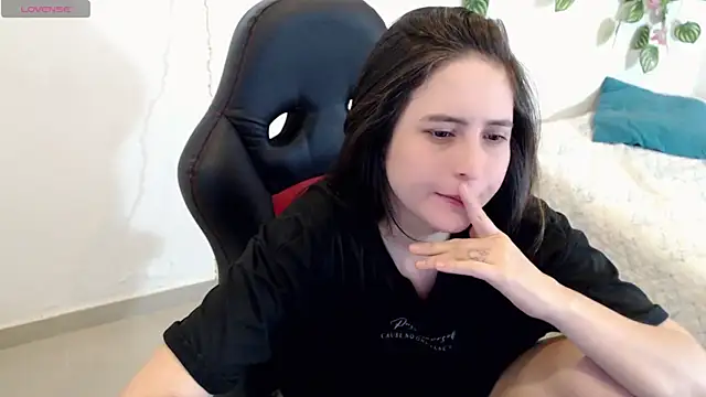 tania sweet   online show from January 2025 11:38:02 PM