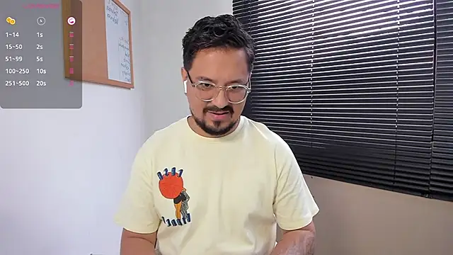 DaviidEvans  online show from December 2024 02:38:02 PM