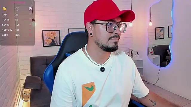 DaviidEvans  online show from September 2025 12:05:01 PM