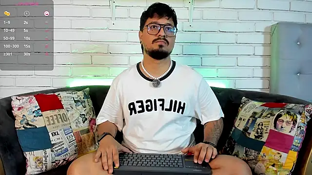 DaviidEvans  online show from November 2025 11:34:02 AM