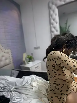 Tayra Siny online show from March 2025 12:11:02 PM