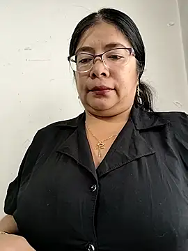   valentina18 online show from November 2025 12:59:01 PM