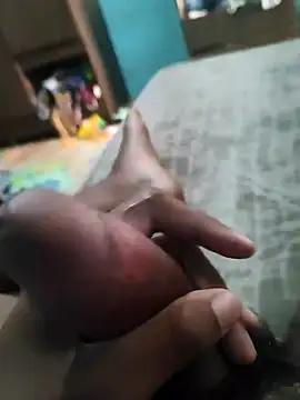 Snapshot of Arthu2r chatting on December 2024 05:00:01 PM Arthu2r online show from December 2024 05:00:01 PM