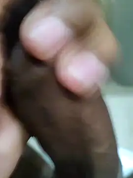 Snapshot of Arthu2r chatting on March 2025 01:37:01 PM Arthu2r online show from March 2025 01:37:01 PM