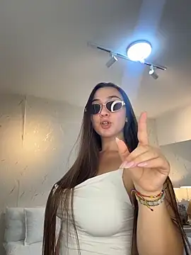 Snapshot of ava_blue chatting on June 2026 07:40:01 PM ava blue online show from June 2026 07:40:01 PM