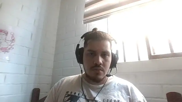 hung weeb online show from January 2026 07:29:01 PM