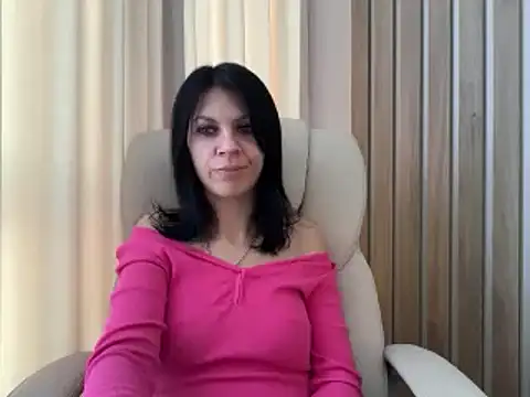 Snapshot of InjaAtHome chatting on November 2025 08:14:02 AM InjaAtHome online show from November 2025 08:14:02 AM