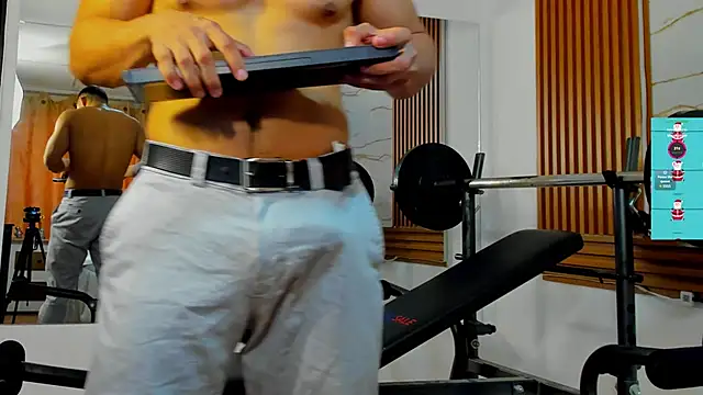 Snapshot of ChoreyTaiylor chatting on December 2025 02:57:02 PM ChoreyTaiylor online show from December 2025 02:57:02 PM