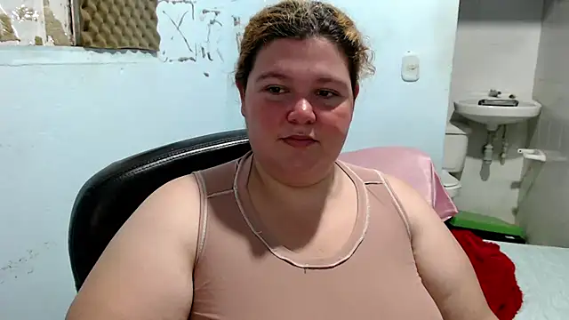 Snapshot of squirt322bbw chatting on May 2026 03:44:02 PM squirt322bbw online show from May 2026 03:44:02 PM