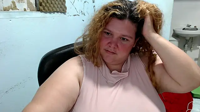 Snapshot of squirt322bbw chatting on May 2026 03:48:01 AM squirt322bbw online show from May 2026 03:48:01 AM