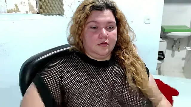 Snapshot of squirt322bbw chatting on May 2026 02:10:01 PM squirt322bbw online show from May 2026 02:10:01 PM
