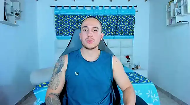 juan  jimenez online show from February 2025 09:40:01 PM