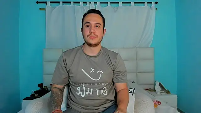 juan  jimenez online show from March 2026 01:03:01 AM