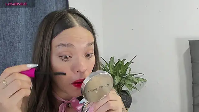 zoe69x online show from February 2025 08:43:01 AM