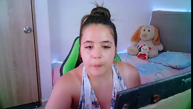  alicia z online show from January 2025 06:14:01 PM