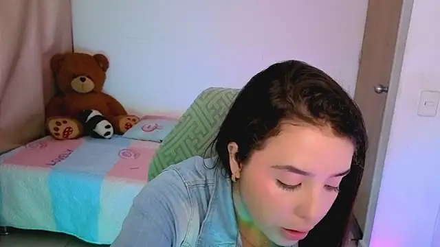  alicia z online show from March 2026 05:51:02 PM