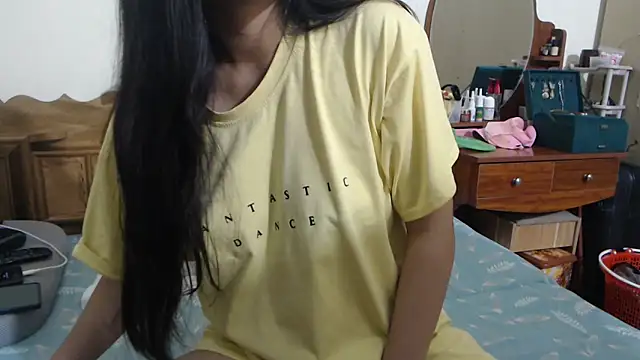 Snapshot of Beauty_Asian_Tina chatting on October 2025 09:31:02 PM Beauty Asian Tina online show from October 2025 09:31:02 PM