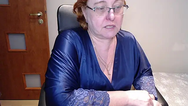 Snapshot of JoannaAndNeighbour chatting on March 2025 03:19:01 PM JoannaAndNeighbour online show from March 2025 03:19:01 PM