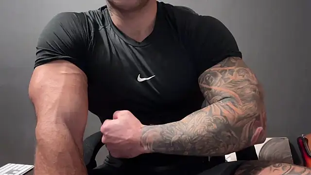 Mr YourGod online show from December 2025 05:59:01 AM