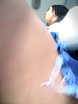 Snapshot of __IRIS__ chatting on November 2025 06:40:01 PM IRIS online show from November 2025 06:40:01 PM