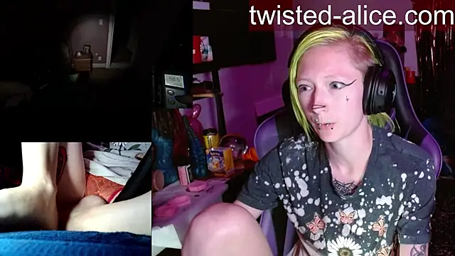 alicewonder09 online show from May 2026 03:15:01 AM