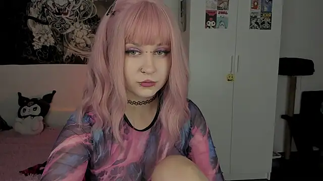 Snapshot of t0riayun0 chatting on January 2025 10:22:01 PM t0riayun0 online show from January 2025 10:22:01 PM