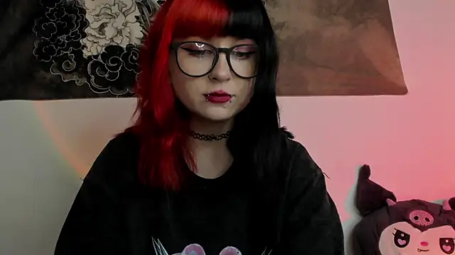 Snapshot of t0riayun0 chatting on February 2025 11:15:02 PM t0riayun0 online show from February 2025 11:15:02 PM