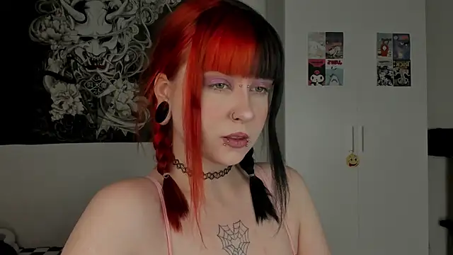 Snapshot of t0riayun0 chatting on March 2025 10:16:02 PM t0riayun0 online show from March 2025 10:16:02 PM