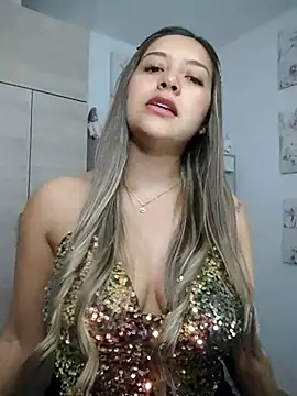 Snapshot of alana_69 chatting on April 2026 10:48:01 PM alana 69 online show from April 2026 10:48:01 PM