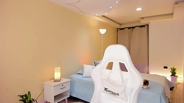 Snapshot of carleee_winter chatting on November 2025 01:15:01 AM carleee winter online show from November 2025 01:15:01 AM