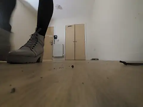 Snapshot of EmilyCD420 chatting on November 2025 01:16:02 AM EmilyCD420 online show from November 2025 01:16:02 AM