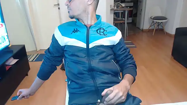 guachin hunk online show from June 2026 10:56:02 PM