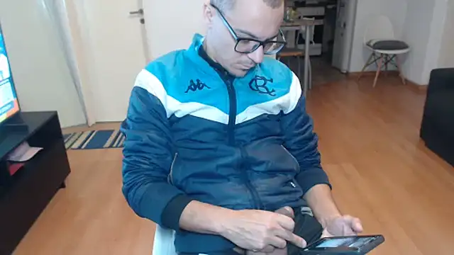 guachin hunk online show from June 2026 11:08:02 PM