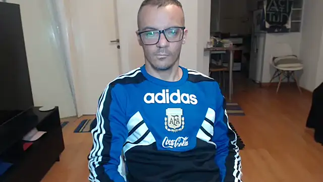 guachin hunk online show from July 2026 11:30:01 PM