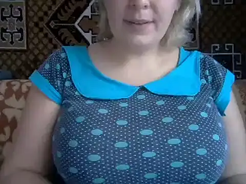 Snapshot of Diana_Britt chatting on December 2024 09:06:01 AM Diana Britt online show from December 2024 09:06:01 AM