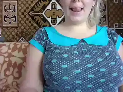 Snapshot of Diana_Britt chatting on December 2024 12:33:02 PM Diana Britt online show from December 2024 12:33:02 PM