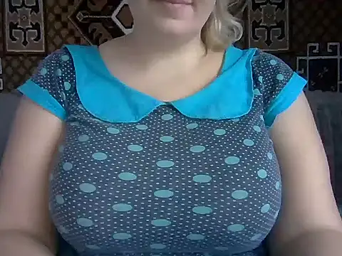 Snapshot of Diana_Britt chatting on January 2025 06:57:01 AM Diana Britt online show from January 2025 06:57:01 AM