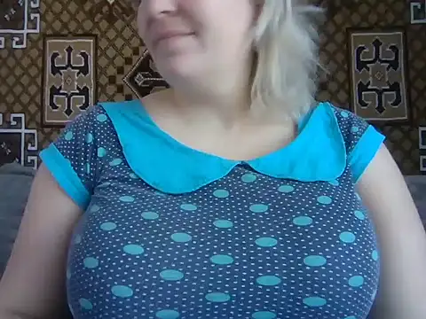 Snapshot of Diana_Britt chatting on March 2025 09:13:01 AM Diana Britt online show from March 2025 09:13:01 AM