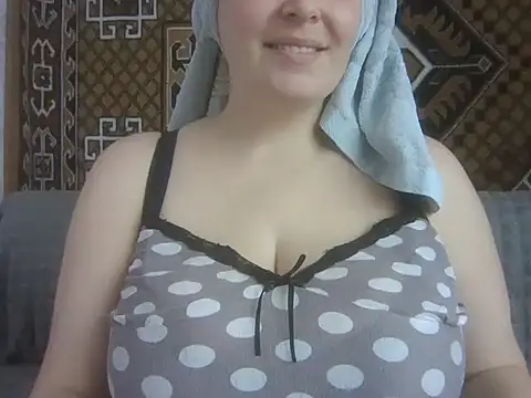 Diana Britt online show from February 2026 09:27:02 AM