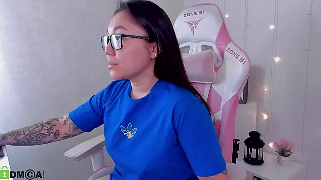 gentle muse online show from February 2026 12:06:01 AM