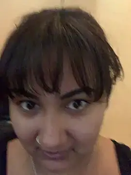 Snapshot of Madsion23 chatting on February 2025 09:37:01 AM Madsion23 online show from February 2025 09:37:01 AM