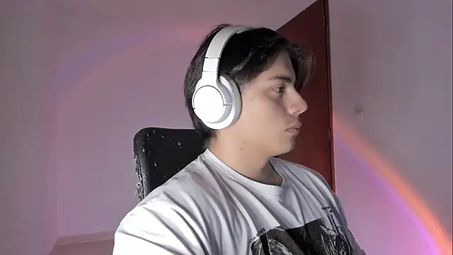 Giordano Russo online show from March 2026 03:56:01 AM