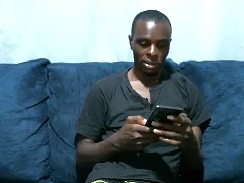 Snapshot of reezly chatting on November 2025 10:08:01 PM reezly online show from November 2025 10:08:01 PM